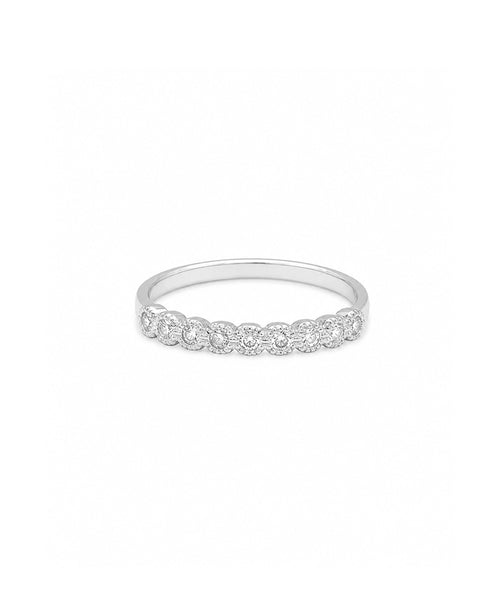 SLEEK SHINY RING