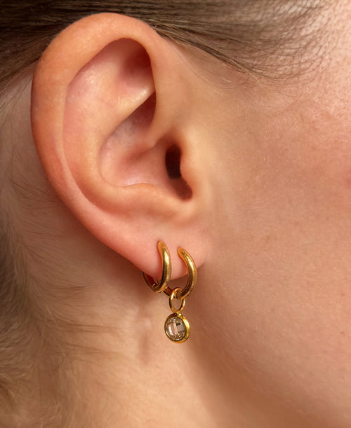TIED EAR STACK